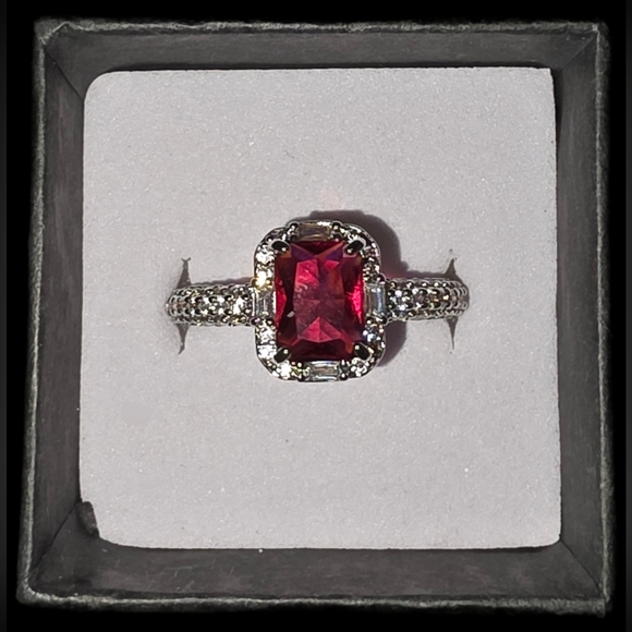 "Unbreakable Bond" Ring - Picture 2 of 4